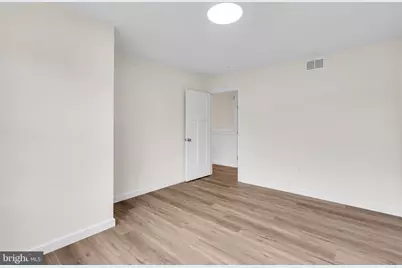 521 Beach Avenue, Beachwood, NJ 08722 - Photo 15