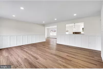 521 Beach Avenue, Beachwood, NJ 08722 - Photo 3