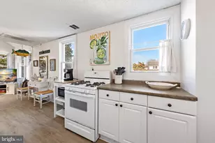 1718 N Central Ave, Surf City, NJ 08008 - Photo 31