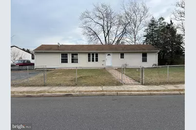 121 Belmont Drive, Toms River, NJ 08757 - Photo 1