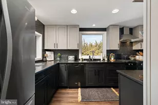 35 W 4th St, Barnegat Light, NJ 08006 - Photo 21