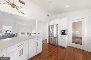 706 S Bay Ave, Beach Haven, NJ 08008 - Photo 17