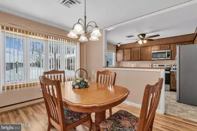 912 Dumbarton Drive, Lakewood, NJ 08701 - Photo 7