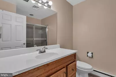 912 Dumbarton Drive, Lakewood, NJ 08701 - Photo 11