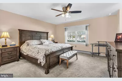 912 Dumbarton Drive, Lakewood, NJ 08701 - Photo 15