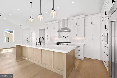 352 N 5th Street, Surf City, NJ 08008 - Photo 5