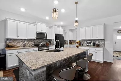 171 Bradshaw Drive, Manahawkin, NJ 08050 - Photo 7