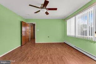 38 Roman St, Toms River, NJ 08757 - Photo 7