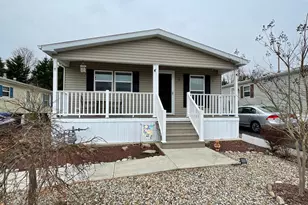 8 Baltimore Ave, Stafford Township, NJ 08050 - Photo 1