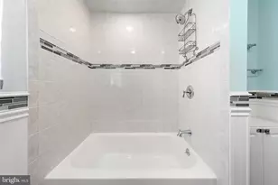 6 E 35th St, Long Beach Township, NJ 08008 - Photo 19