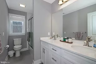 674 Dunedin St, Toms River, NJ 08753 - Photo 65