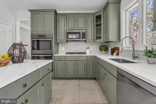 18 Vicari Wy, Tuckerton, NJ 08087 - Photo 11