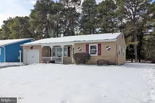 37 Zeeland Dr, Toms River, NJ 08757 - Photo 5