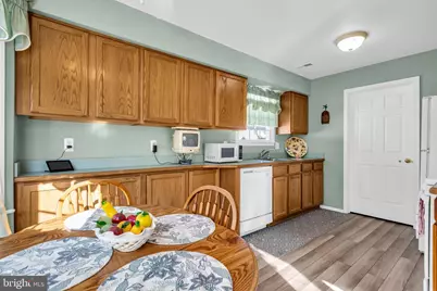 160 Spinnaker Avenue, Manahawkin, NJ 08050 - Photo 13