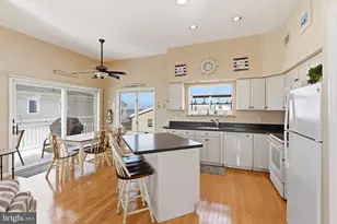 307 N 13th St, Surf City, NJ 08008 - Photo 7