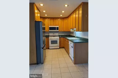 10 St Thomas Avenue, Toms River, NJ 08753 - Photo 9