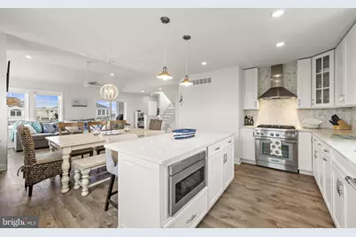 106 W 26th Street, Ship Bottom, NJ 08008 - Photo 9