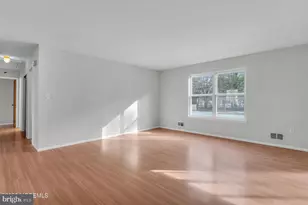 1131 Carollina St, Lakewood, NJ 08701 - Photo 9