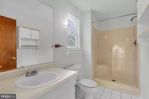 1131 Carollina St, Lakewood, NJ 08701 - Photo 23