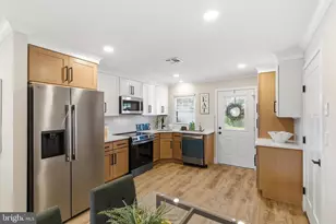 1015 Aberdeen Dr, Lakewood, NJ 08701 - Photo 9