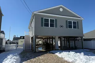 52 Phyllis Ln, Manahawkin, NJ 08050 - Photo 3