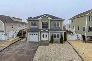 27 W Mohawk Dr, Tuckerton, NJ 08087 - Photo 1