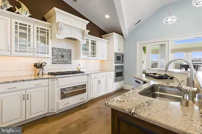 359 W 12th Street, Ship Bottom, NJ 08008 - Photo 9