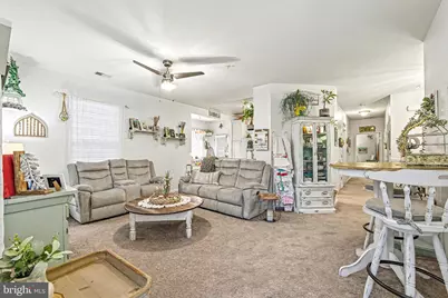 144 Melanie Way #1912, Manahawkin, NJ 08050 - Photo 5