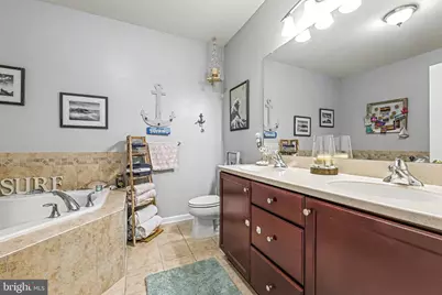 144 Melanie Way #1912, Manahawkin, NJ 08050 - Photo 17