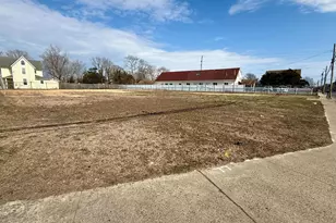 82 E Bay Ave, Manahawkin, NJ 08050 - Photo 1