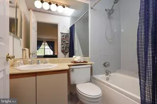 1031 Thornbury La, Manchester Township, NJ 08759 - Photo 25