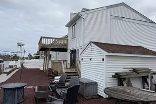 102 Jeanne Dr, Manahawkin, NJ 08050 - Photo 9