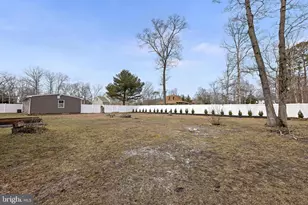 693 Lake Barnegat Dr N, Lanoka Harbor, NJ 08734 - Photo 35