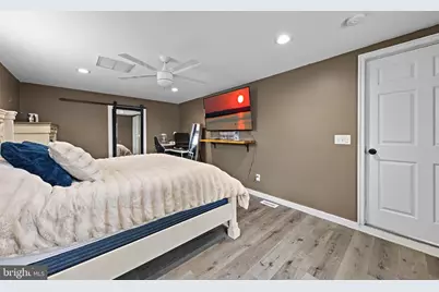 693 Lake Barnegat Dr N, Lanoka Harbor, NJ 08734 - Photo 23