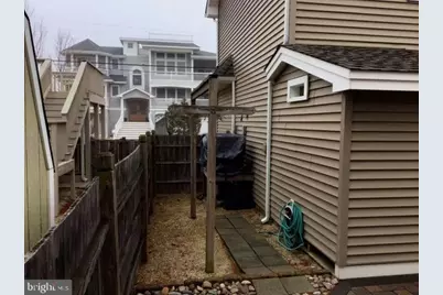 202 E 15th, Long Beach Township, NJ 08008 - Photo 9