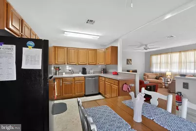 3 Wojtyla Court, Toms River, NJ 08757 - Photo 9