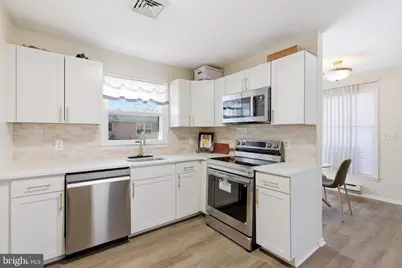 43 Magnolia Road, Manahawkin, NJ 08050 - Photo 5