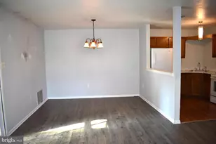 27 Pin Oak Ln, Tuckerton, NJ 08087 - Photo 5