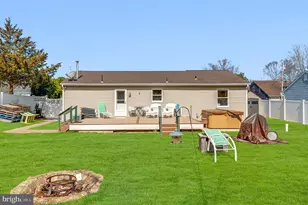 1113 Seashell Ave, Manahawkin, NJ 08050 - Photo 17