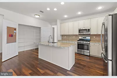 333 Newport Way, Little Egg Harbor, NJ 08087 - Photo 9