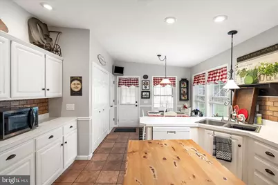 11 Mulberry Dr, Cream Ridge, NJ 08514 - Photo 19