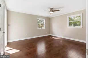 284 Country Club Blvd, Tuckerton, NJ 08087 - Photo 17