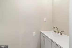 284 Country Club Blvd, Tuckerton, NJ 08087 - Photo 13