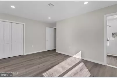 127 Freeport Boulevard, Toms River, NJ 08757 - Photo 17