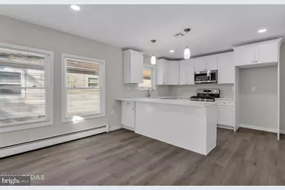 127 Freeport Boulevard, Toms River, NJ 08757 - Photo 11