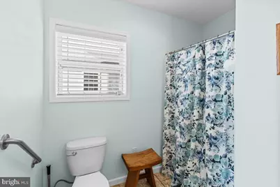 51 S Spinnaker Drive, Mystic Islands, NJ 08087 - Photo 49