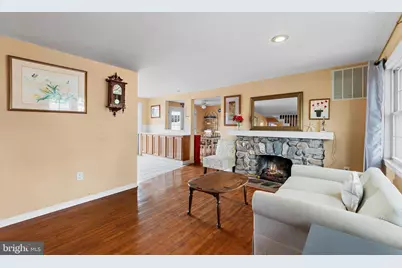 56 Jeffrey Drive, Manahawkin, NJ 08050 - Photo 3