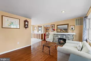 56 Jeffrey Dr, Manahawkin, NJ 08050 - Photo 3