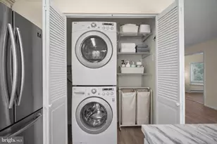 823 Liverpool Cir, Manchester Township, NJ 08759 - Photo 15