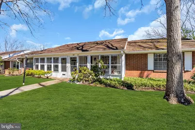 62 Buckingham Drive #F, Lakewood, NJ 08701 - Photo 1